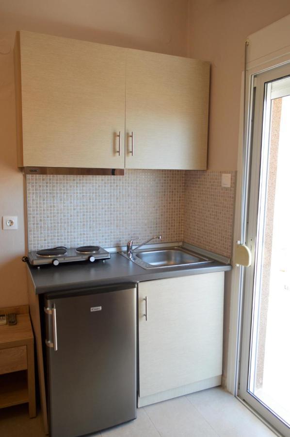 Giannas House Aparthotel Sarti Ngoại thất bức ảnh