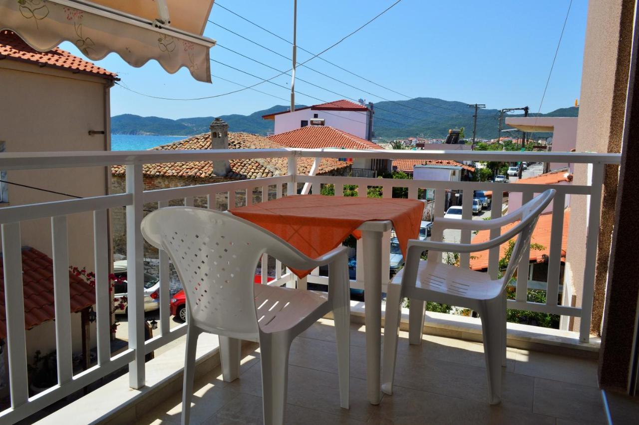 Giannas House Aparthotel Sarti Ngoại thất bức ảnh