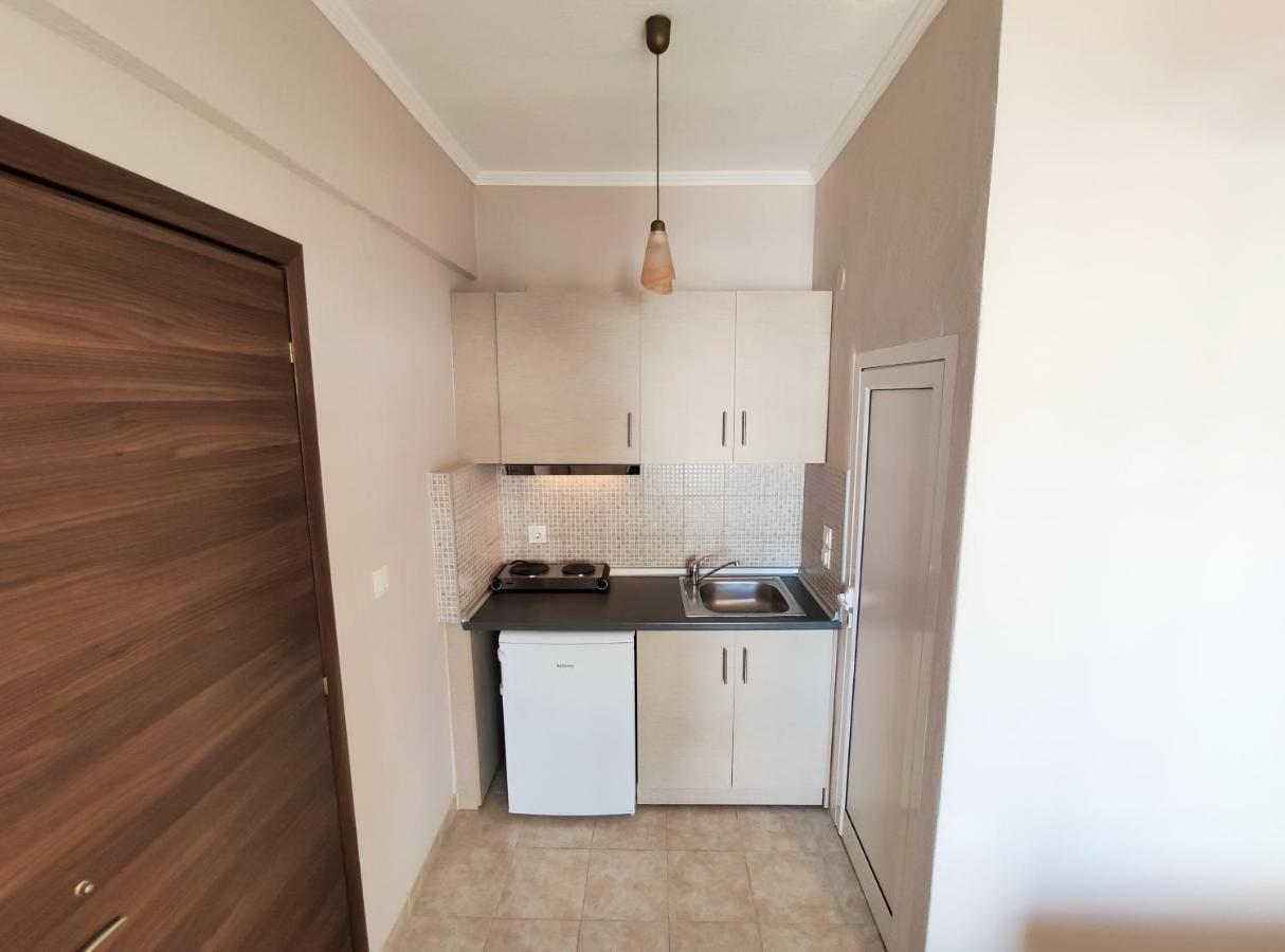 Giannas House Aparthotel Sarti Ngoại thất bức ảnh