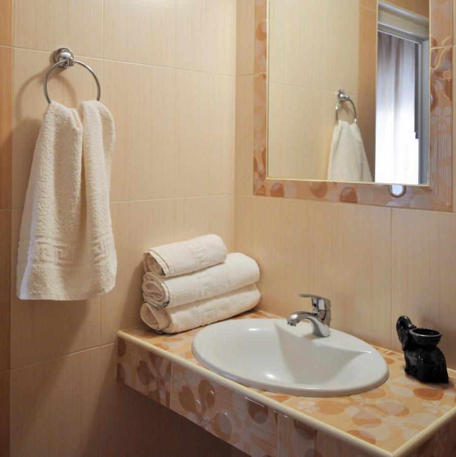Giannas House Aparthotel Sarti Ngoại thất bức ảnh